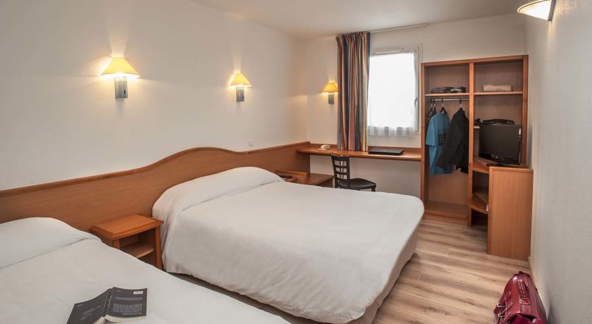 Brit Hotel Essentiel Cahors Nord Room photo